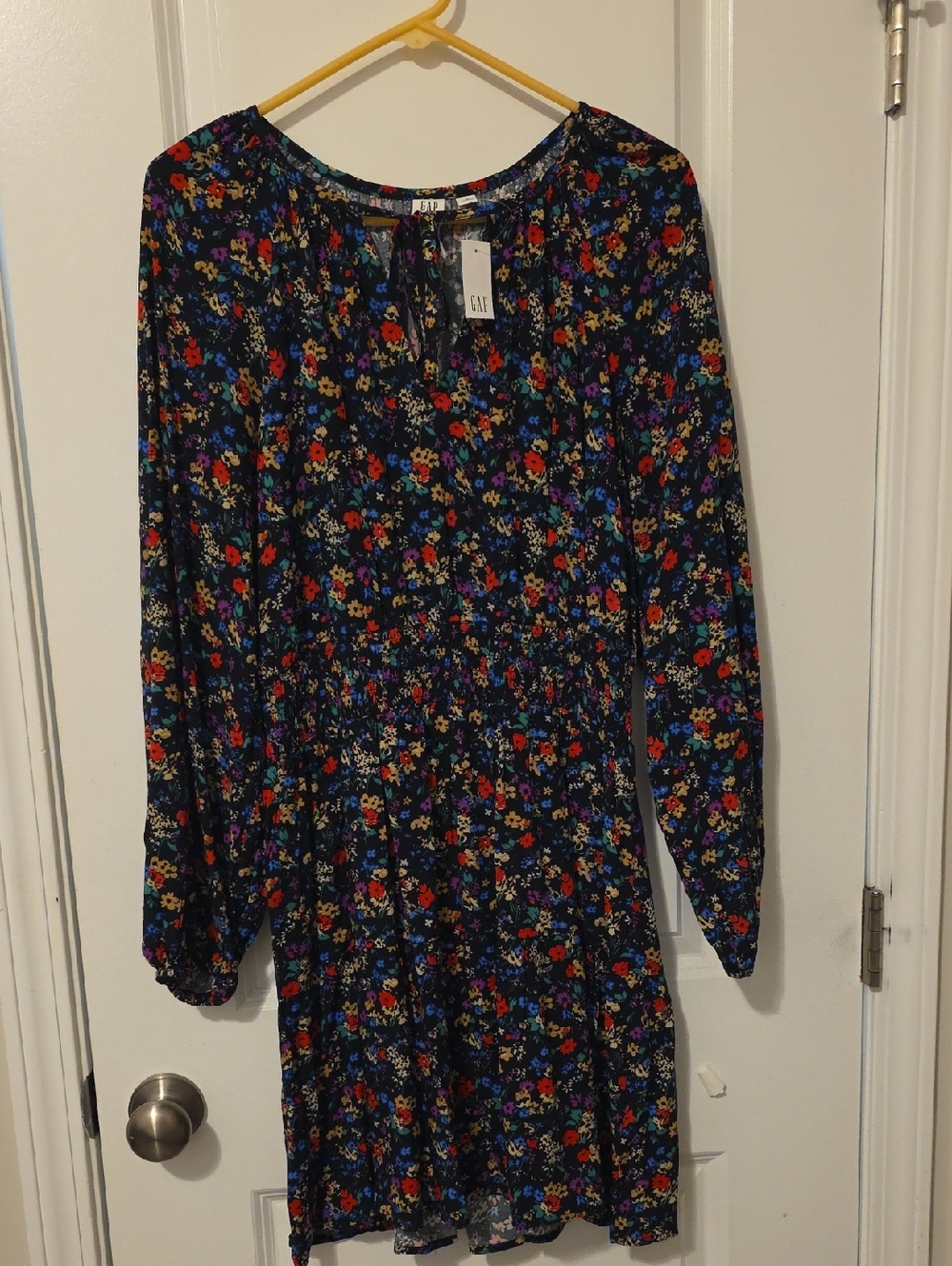 NWT Gap Ditsy Floral Long Sleeve  Dress Size Medium